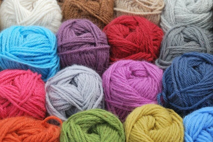 Synthetic Fibers (Polyester, Nylon)